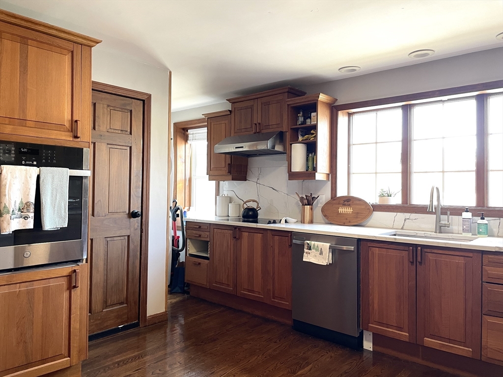 24-26 Kirk St, Winchester