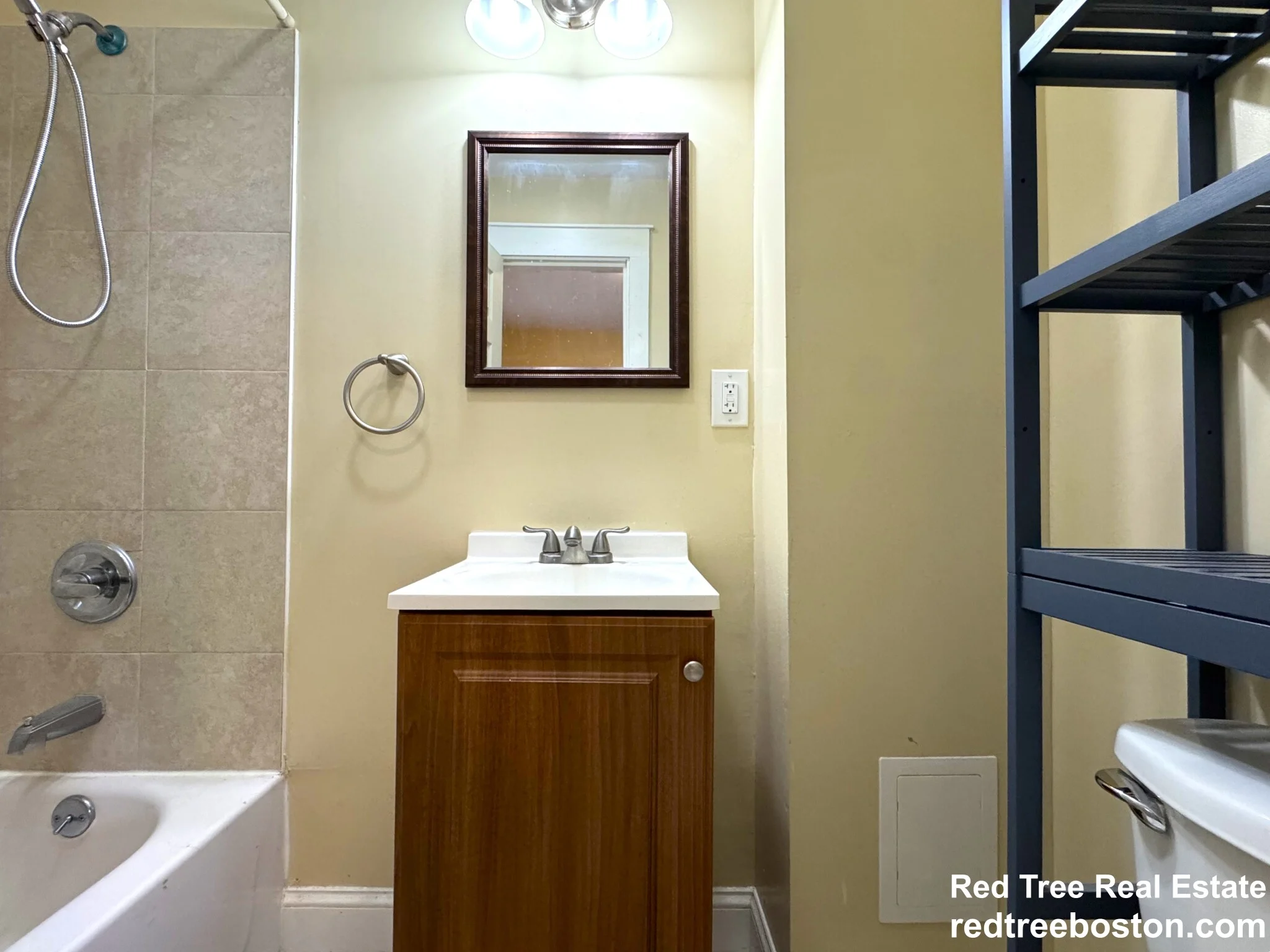 24 Weld Hill St, Jamaica Plain