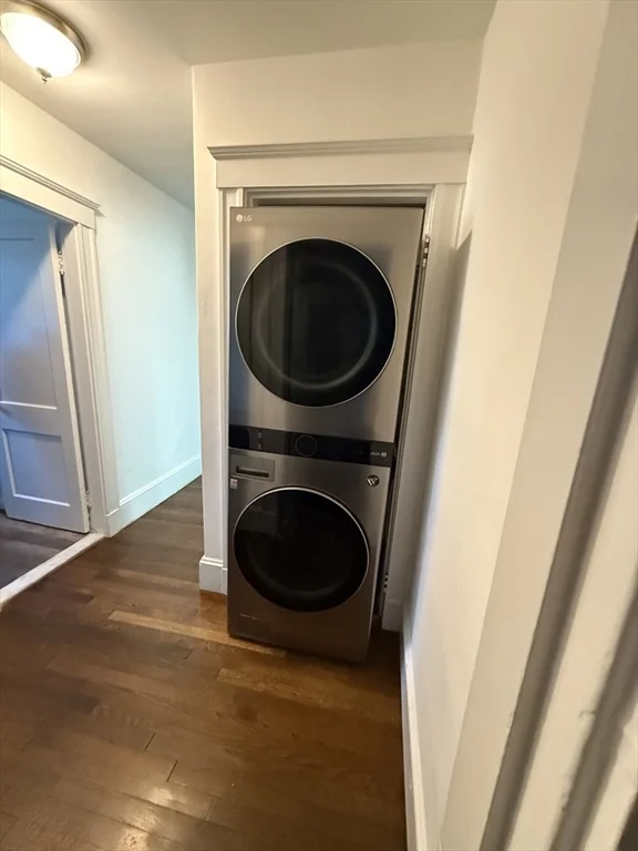 65 Salisbury Rd, Watertown