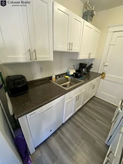 1185 Boylston St, Fenway