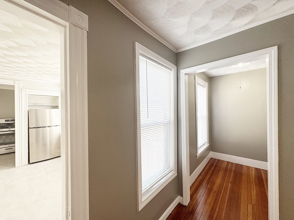 19 Saratoga St, East Boston