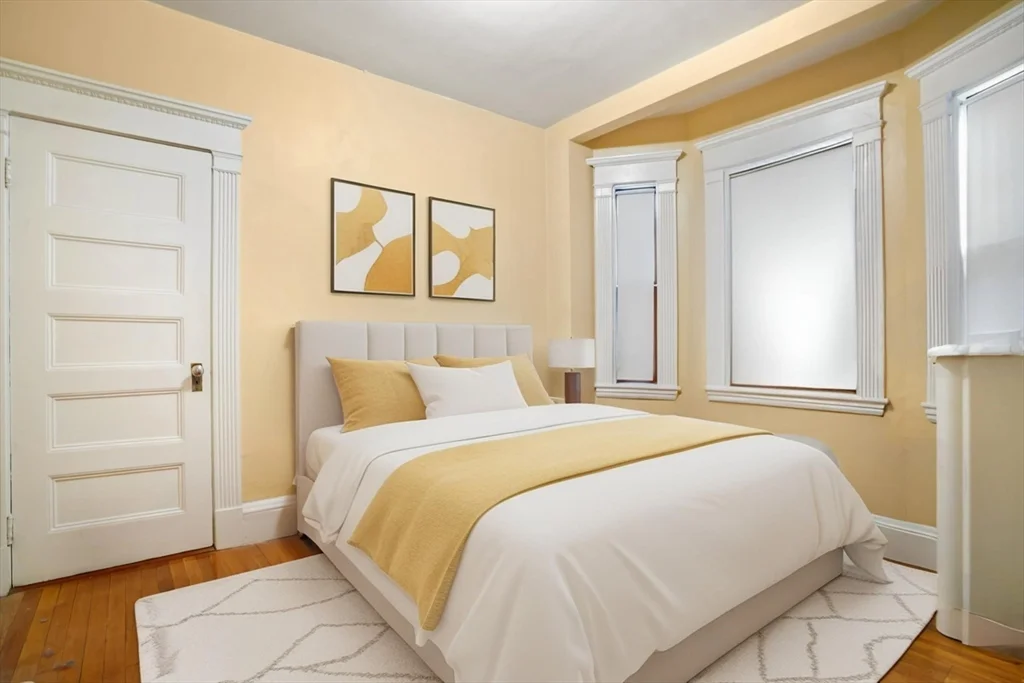 8 Garrison St, Back Bay