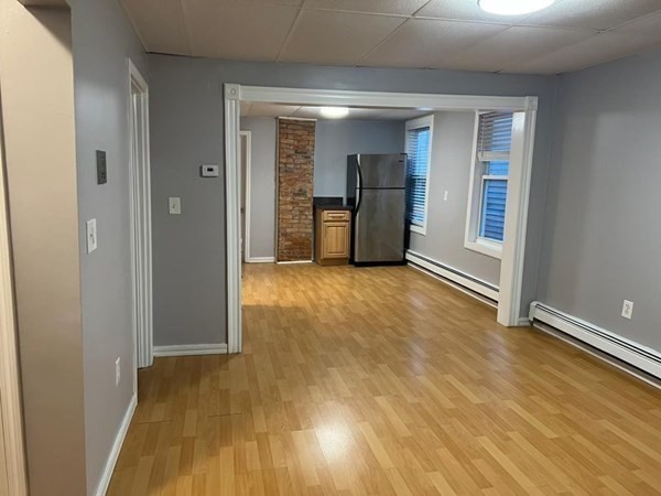 228 Western Ave, Riverside