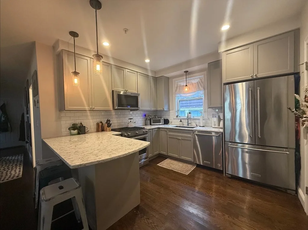 465 Ashmont, Dorchester