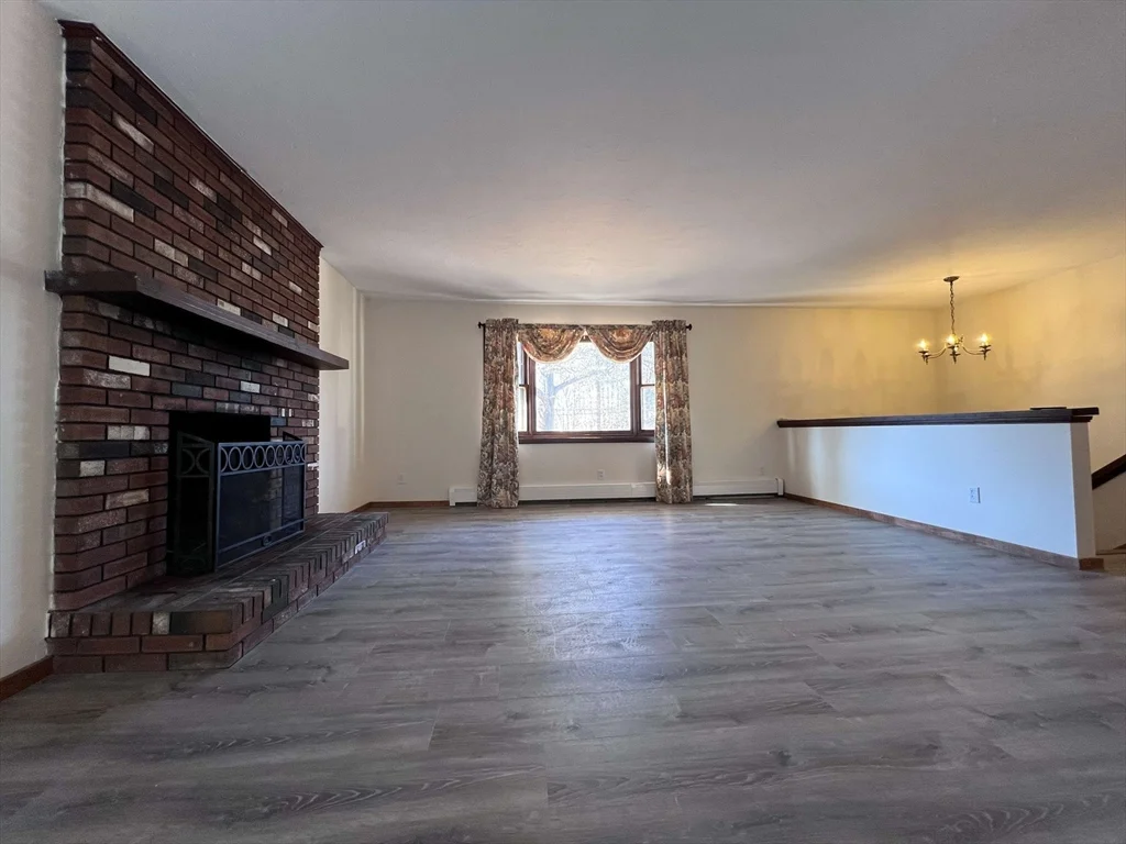 23 Hospital Rd, Templeton