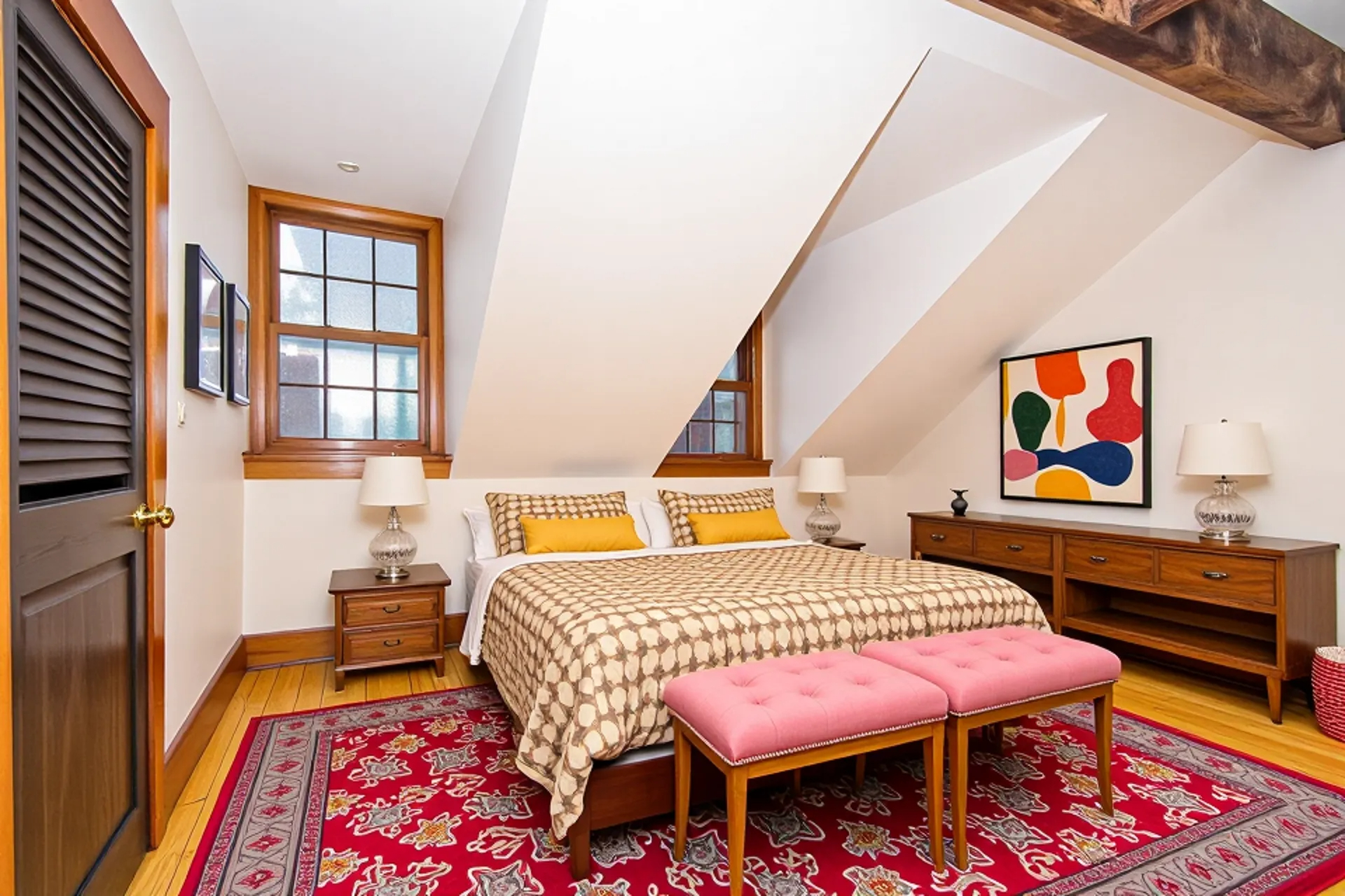 31 Myrtle, Beacon Hill