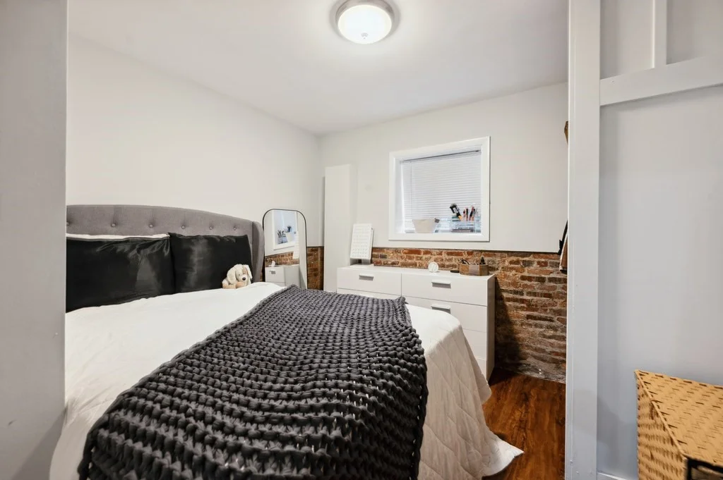 12 Foster St, North End