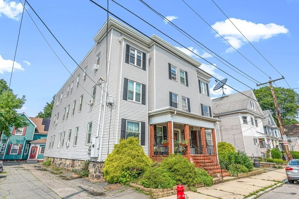 22 Auburn St, Malden