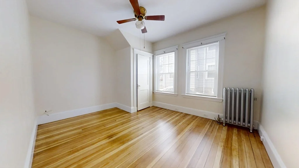 11 Clyde Rd, Watertown