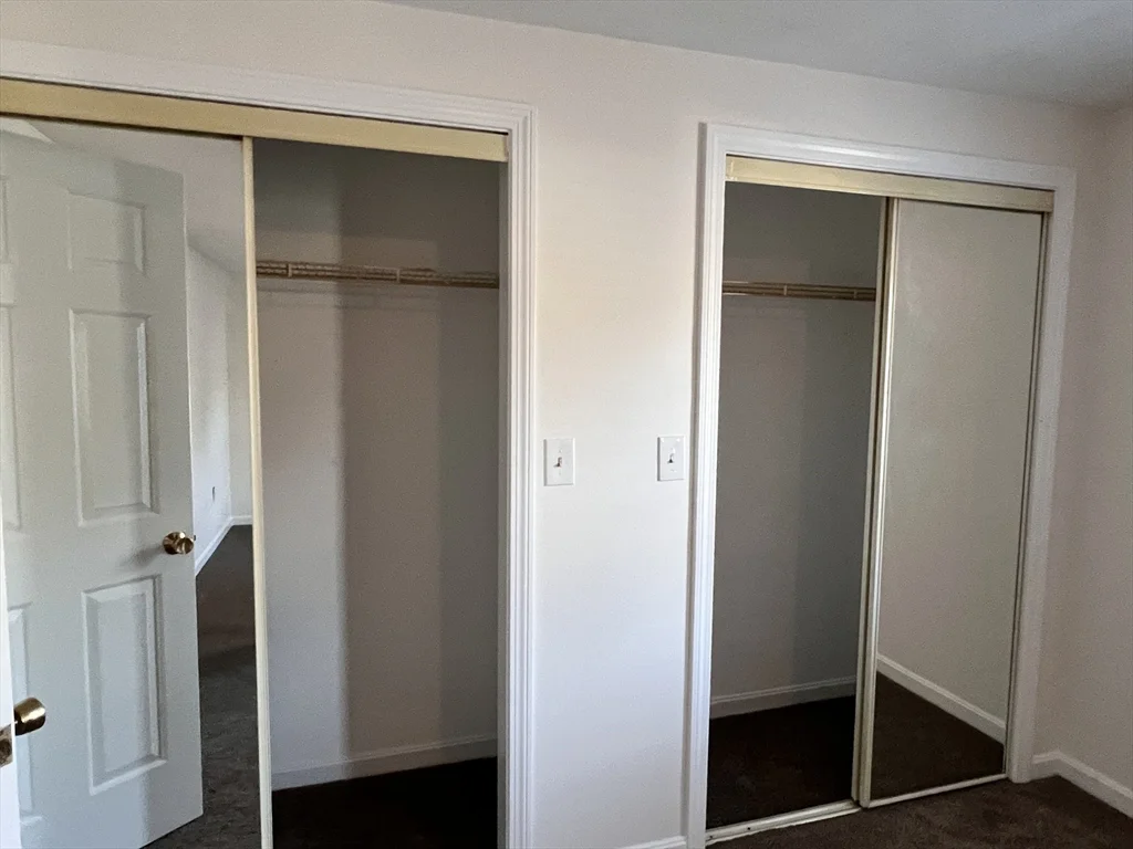 118 Wyoming Ave, Oak Grove