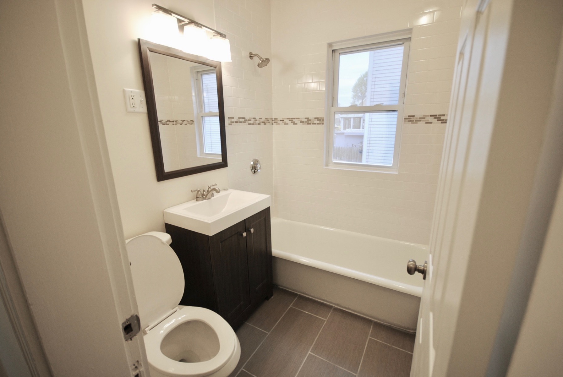 15 Taylor St, Medford