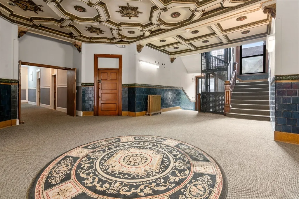 9 Sewall Ave, Coolidge Corner