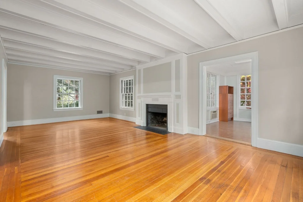 161 Clinton Rd, Fisher Hill