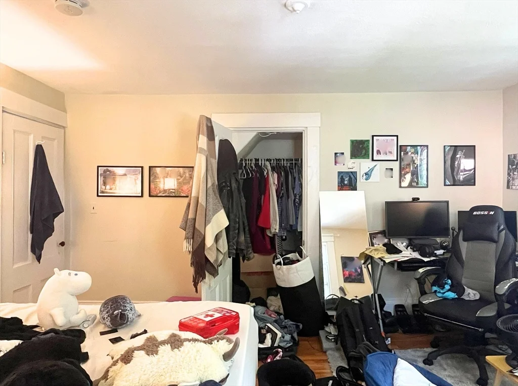 269 Lamartine St, Jamaica Plain