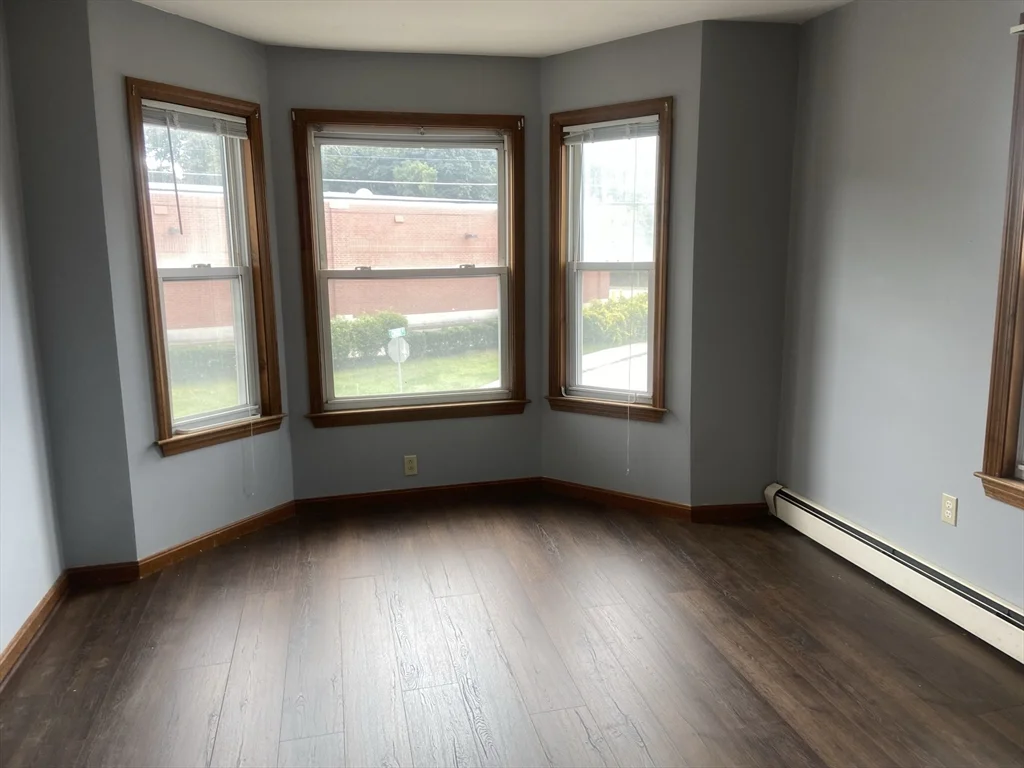 155 East Central St, Franklin