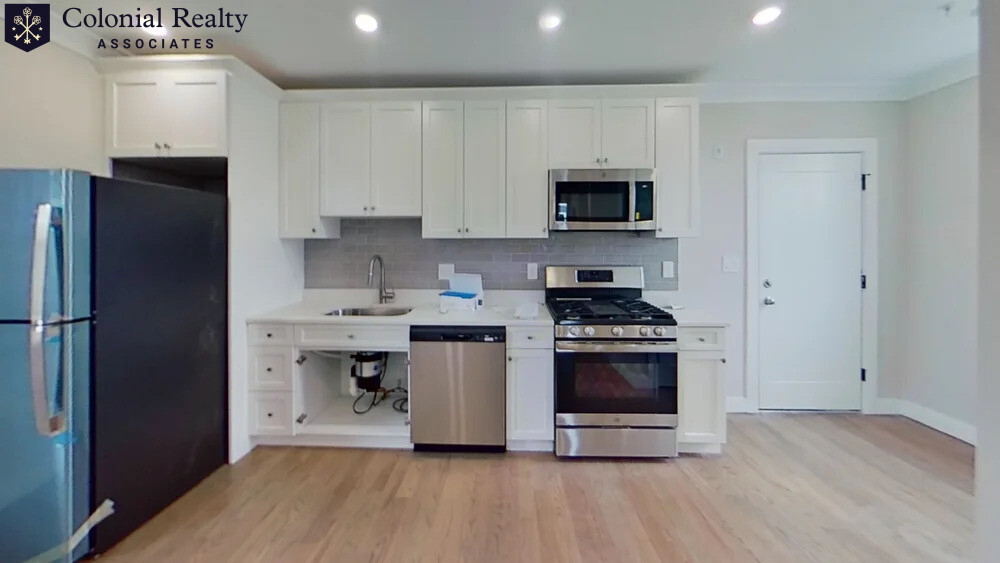 137 George St, Roxbury