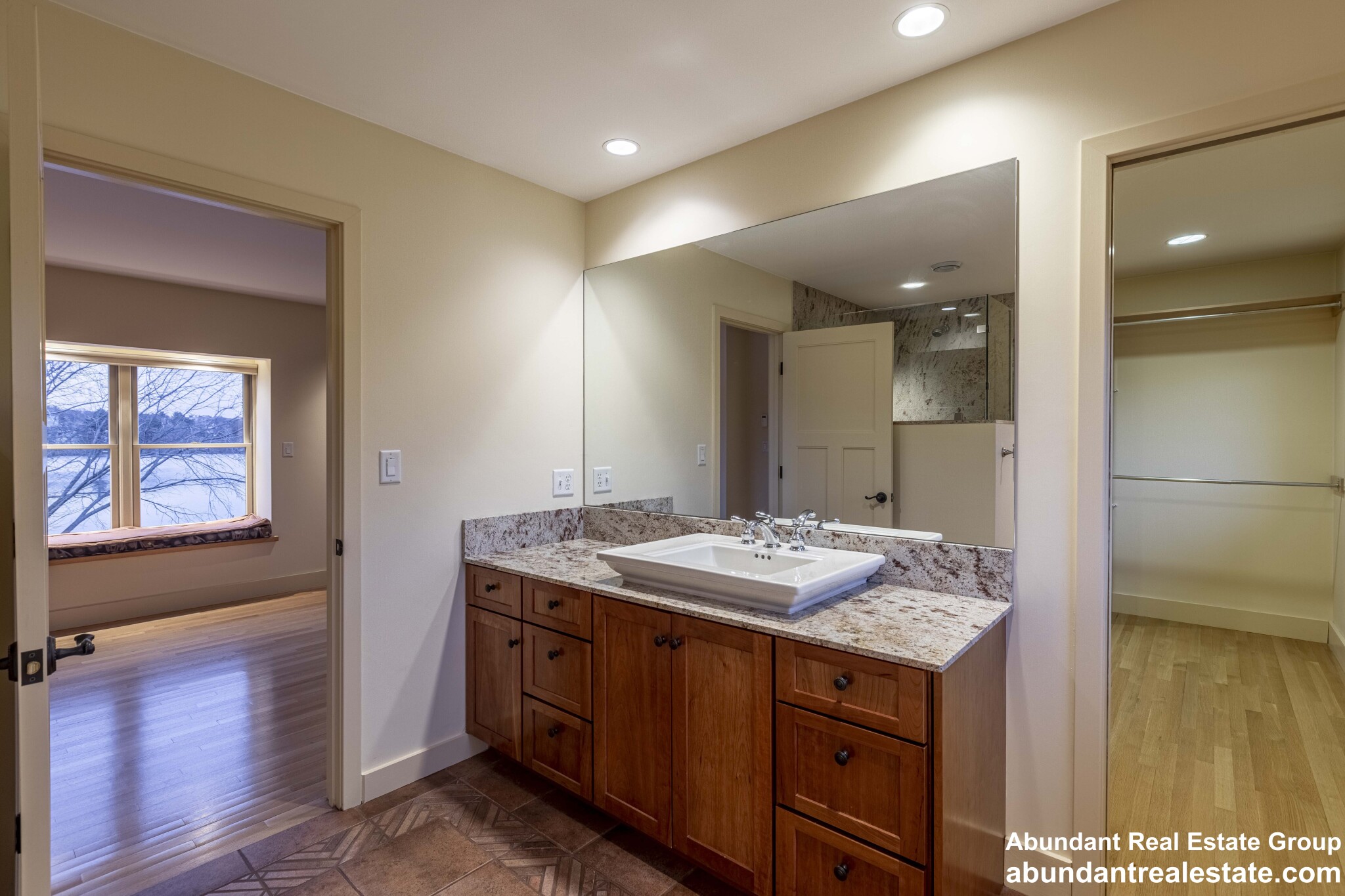 3 bed, 2.5 bath apartment for rent at 104 Spy Pond Pkwy Unit 1, Arlington — photo 30 of 40