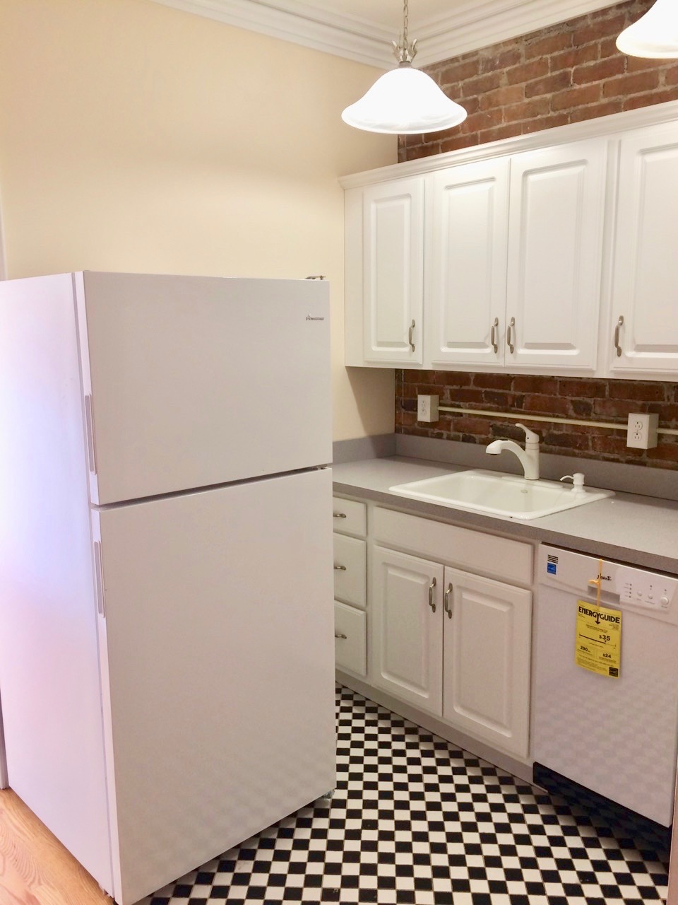 2 bed, 1 bath apartment for rent at 31 Massachusetts Ave Unit 42, Back Bay — photo 17 of 20