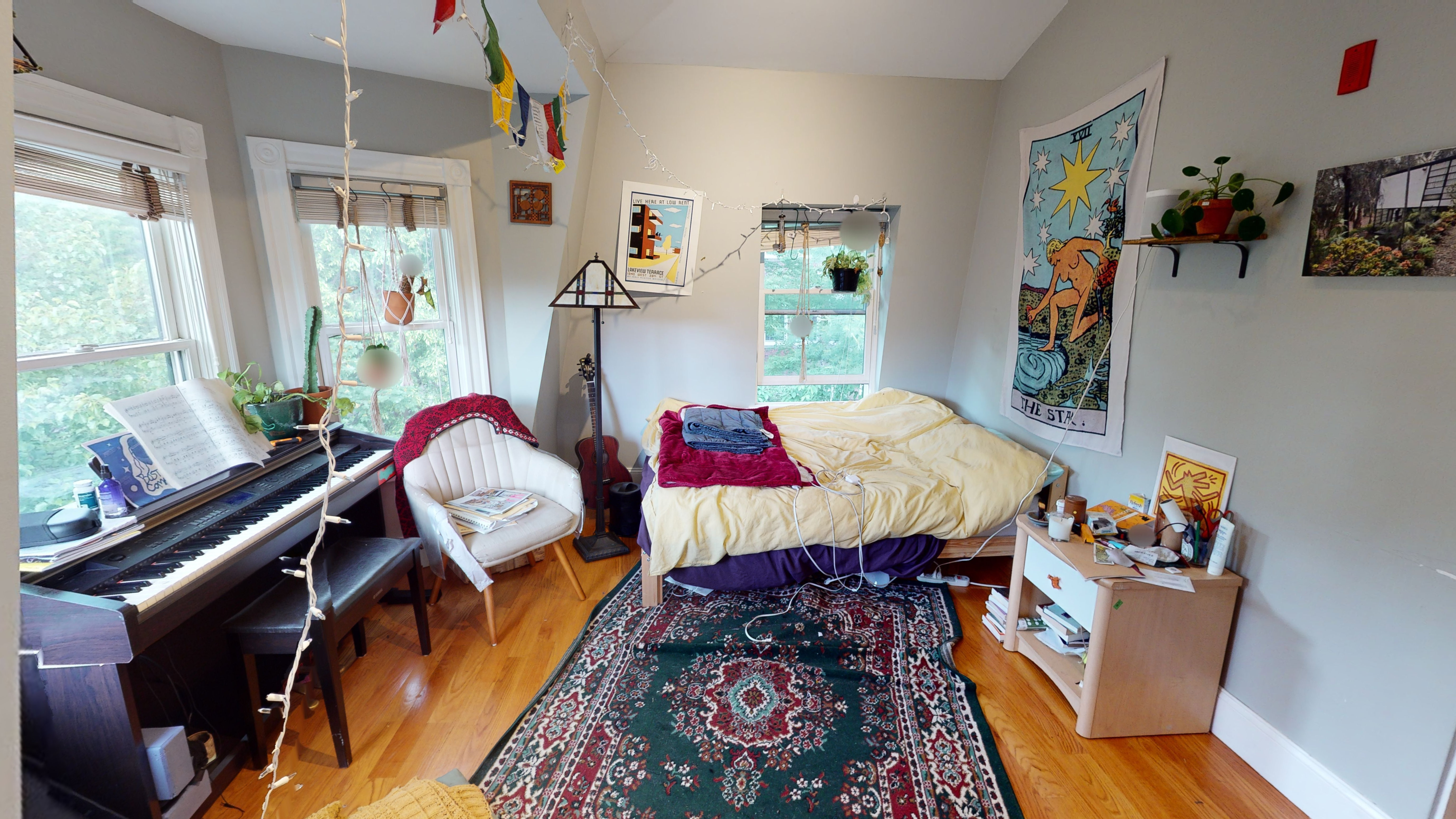 4 bed, 2 bath apartment for rent at 31 Walden St Unit 3, Porter Square — photo 2 of 13