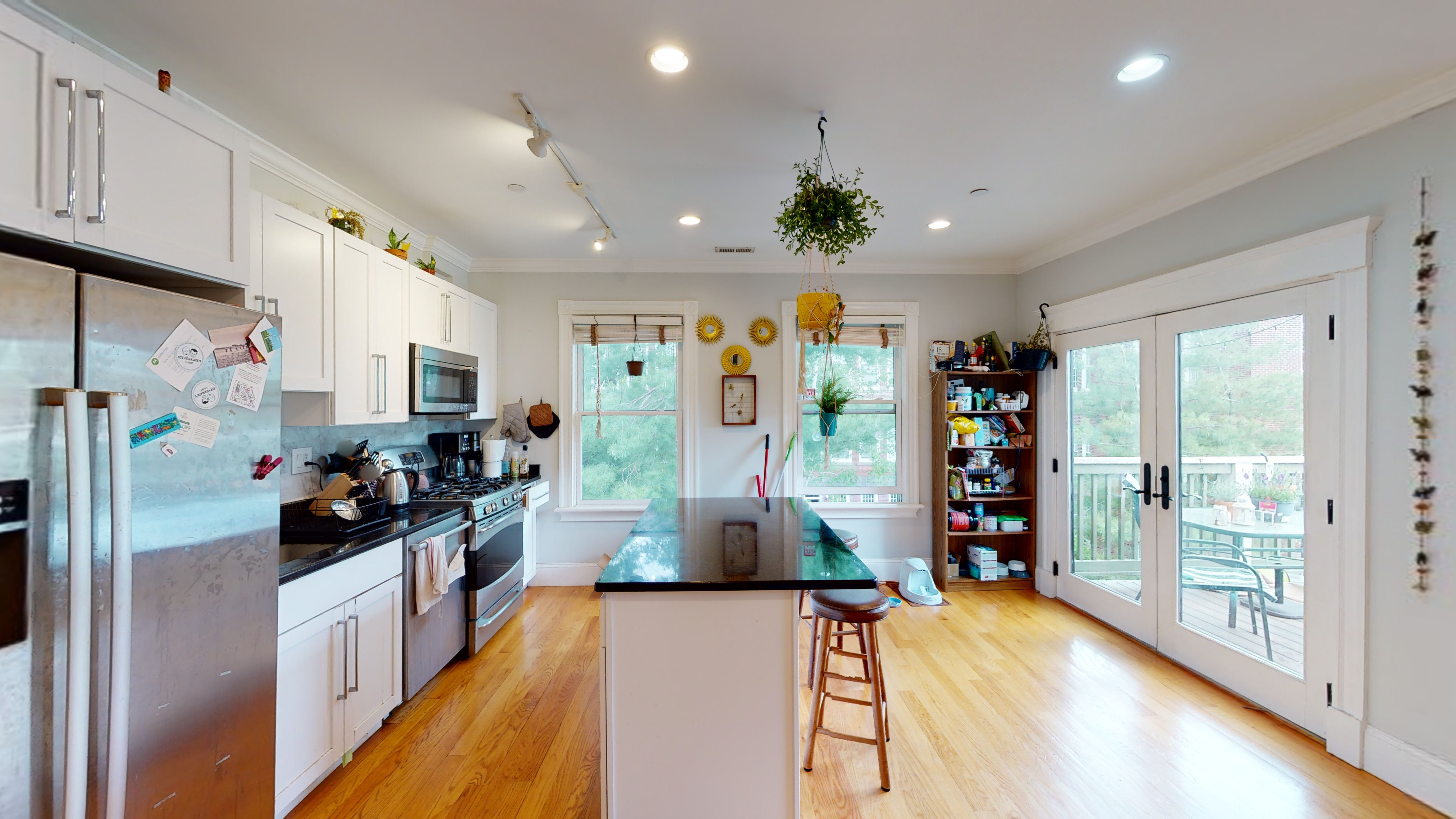 4 bed, 2 bath apartment for rent at 31 Walden St Unit 3, Porter Square — photo 12 of 13