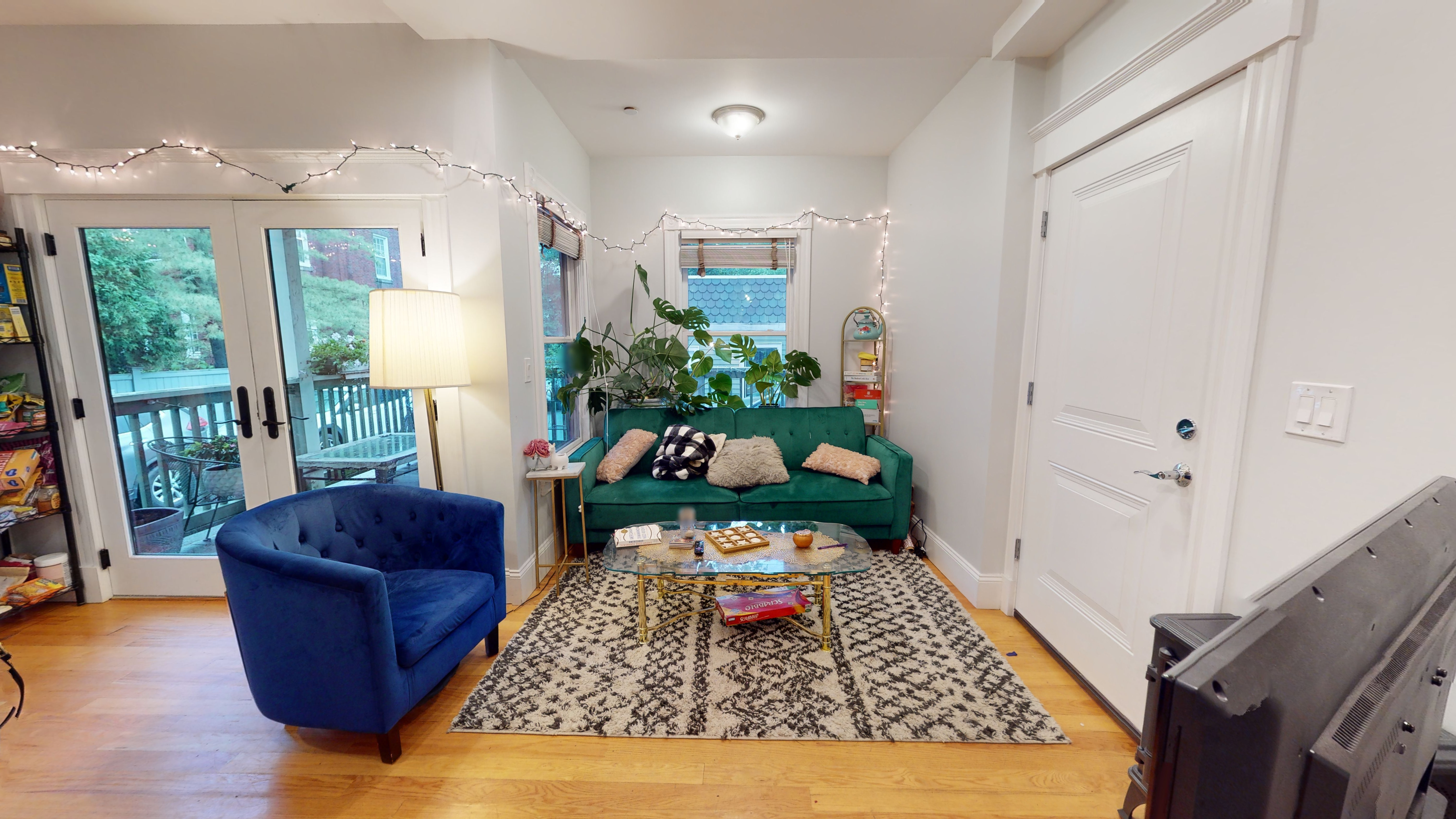4 bed, 1.5 bath apartment for rent at 31 Walden St Unit 1, Porter Square — photo 3 of 20