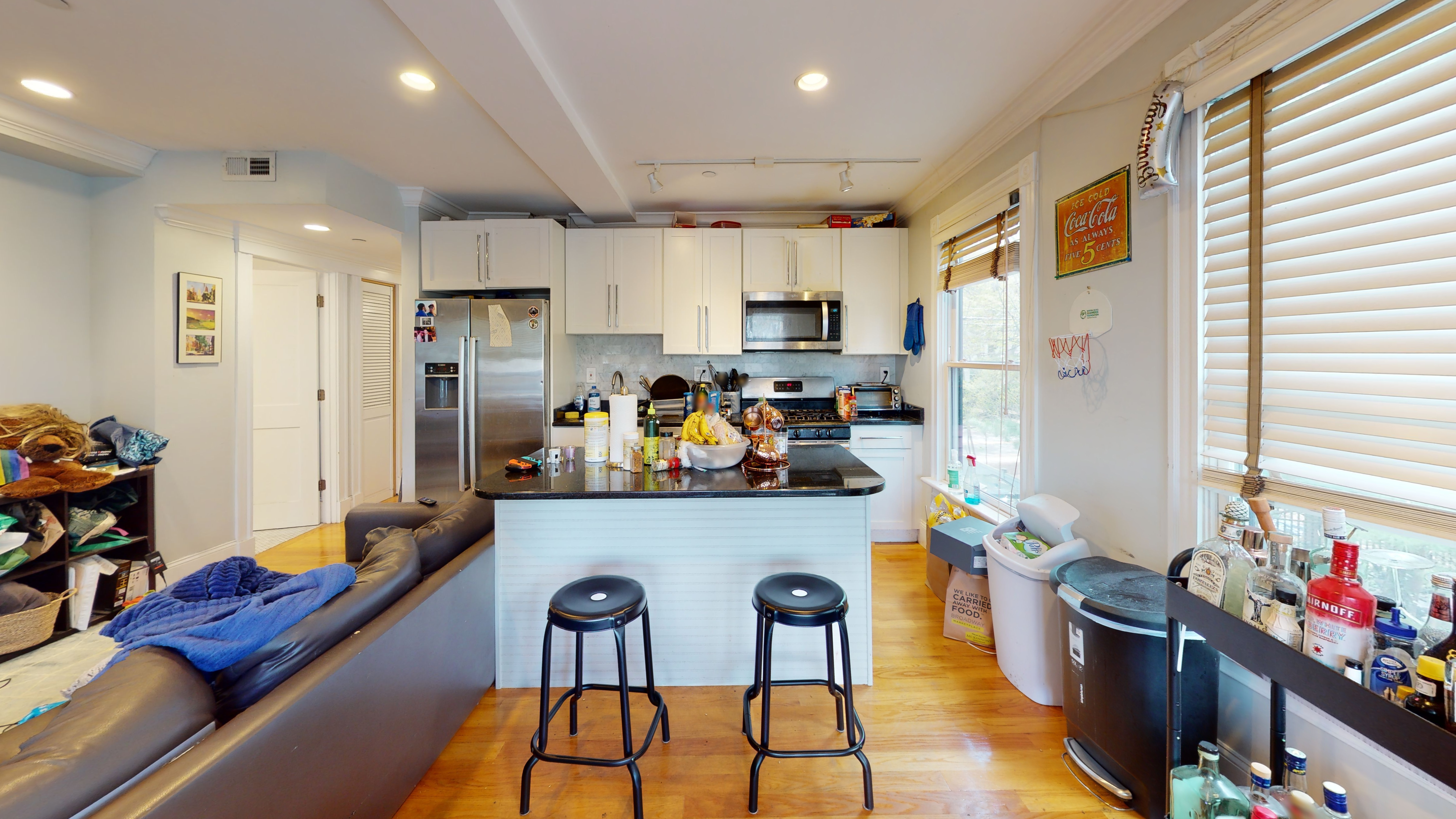 4 bed, 2 bath apartment for rent at 31 Walden St Unit 2, Porter Square — photo 1 of 18
