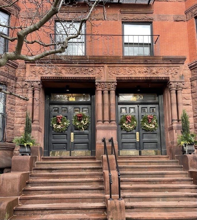 1 bed, 1 bath apartment for rent at 295 Commonwealth Ave Unit 2A, Back Bay — photo 1 of 6