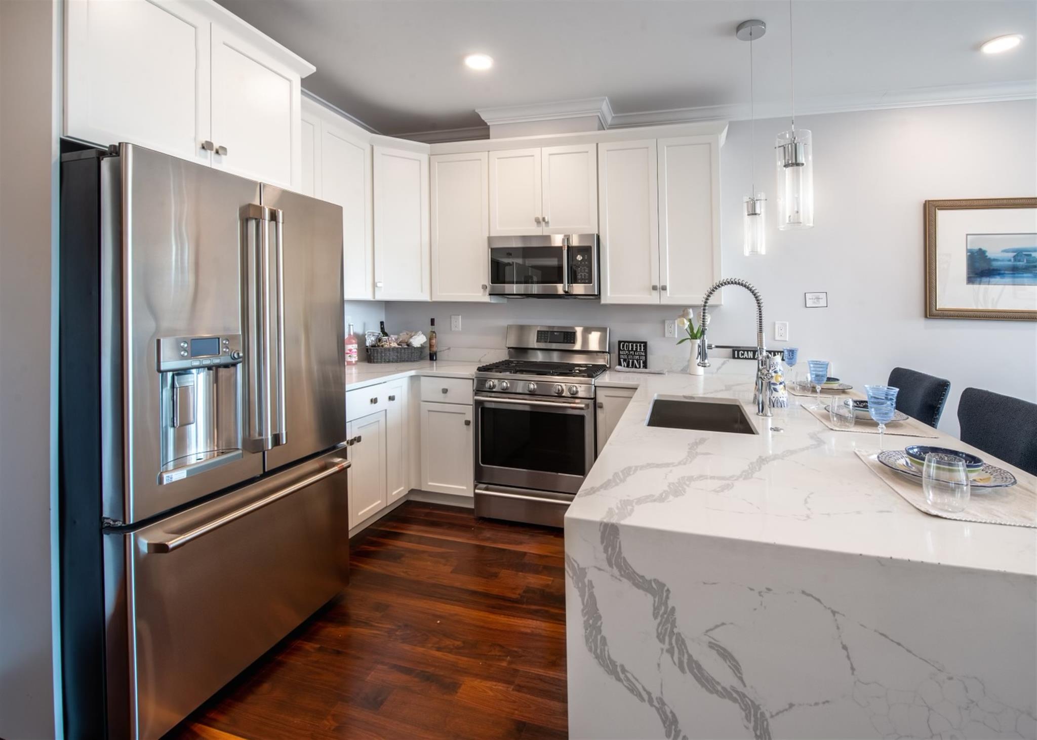 2 bed, 2 bath apartment for rent at 519 Broadway Unit 507, Magoun Square