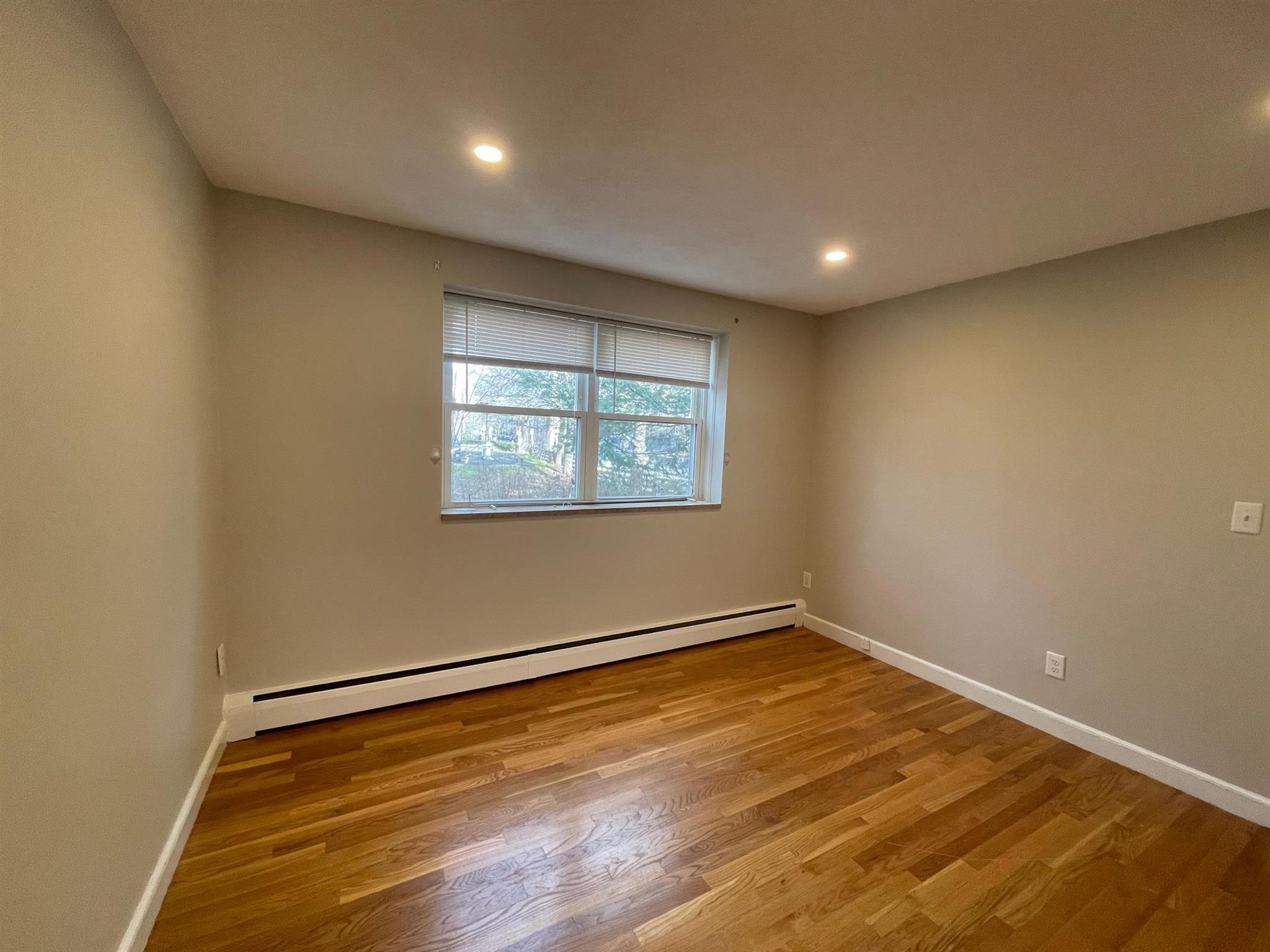 2 bed, 1 bath apartment for rent at 11 Cogswell Ave Unit 7, Porter Square — photo 8 of 11
