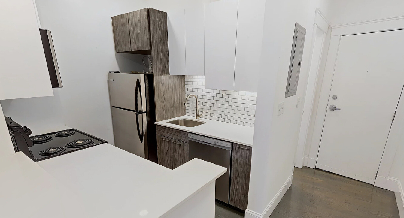 51 Queensberry St, Fenway