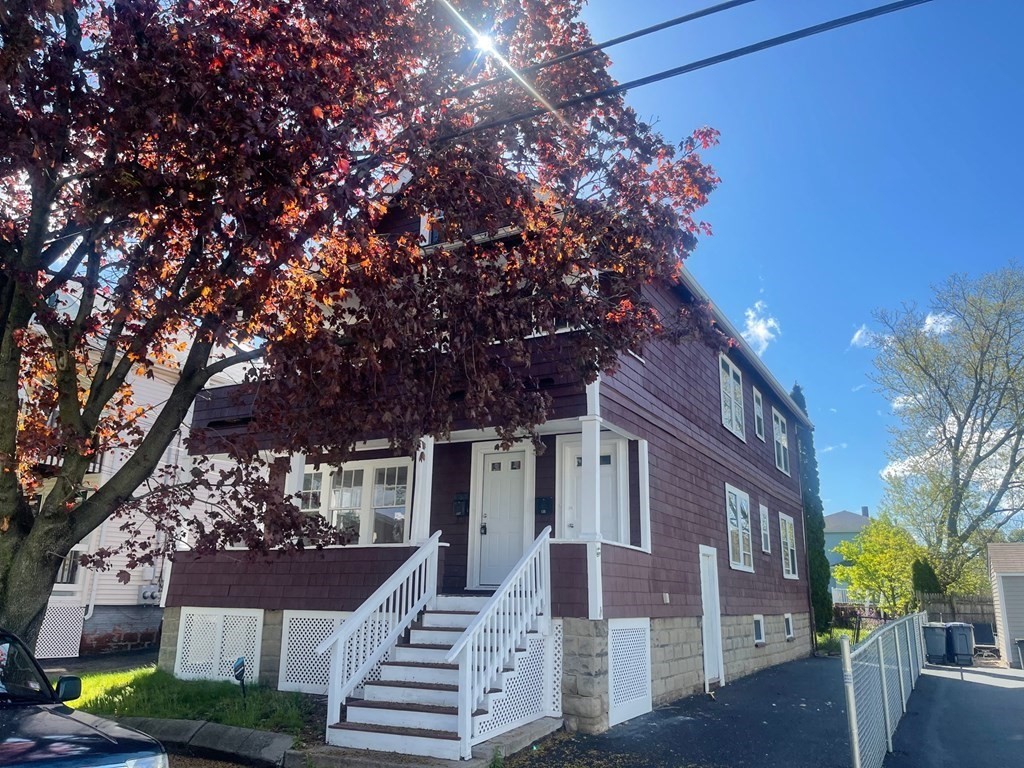 135-137 Mills St, Malden