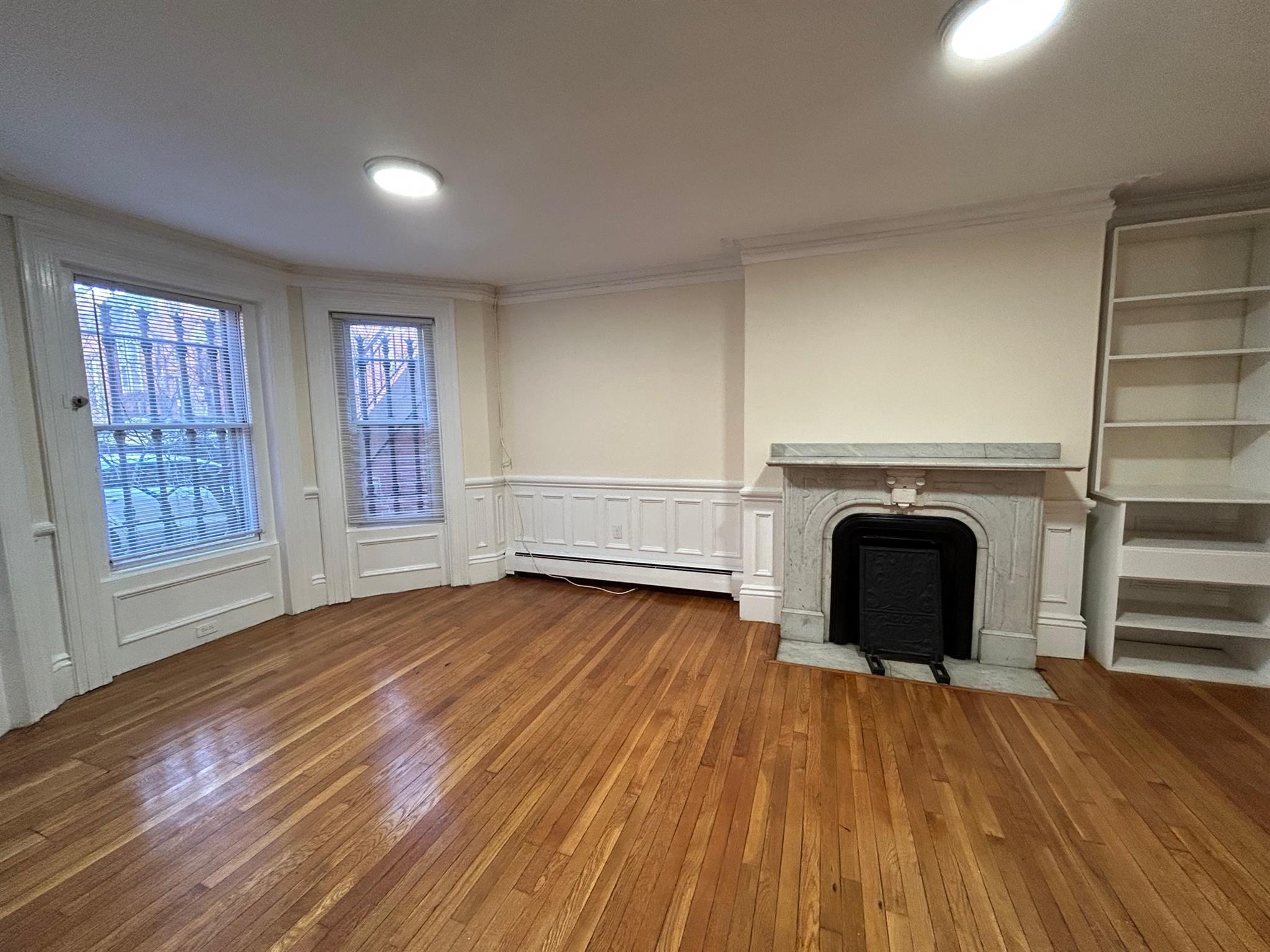 2 bed, 1 bath apartment for rent at 16 Yarmouth St Unit 2A, Back Bay — photo 13 of 16