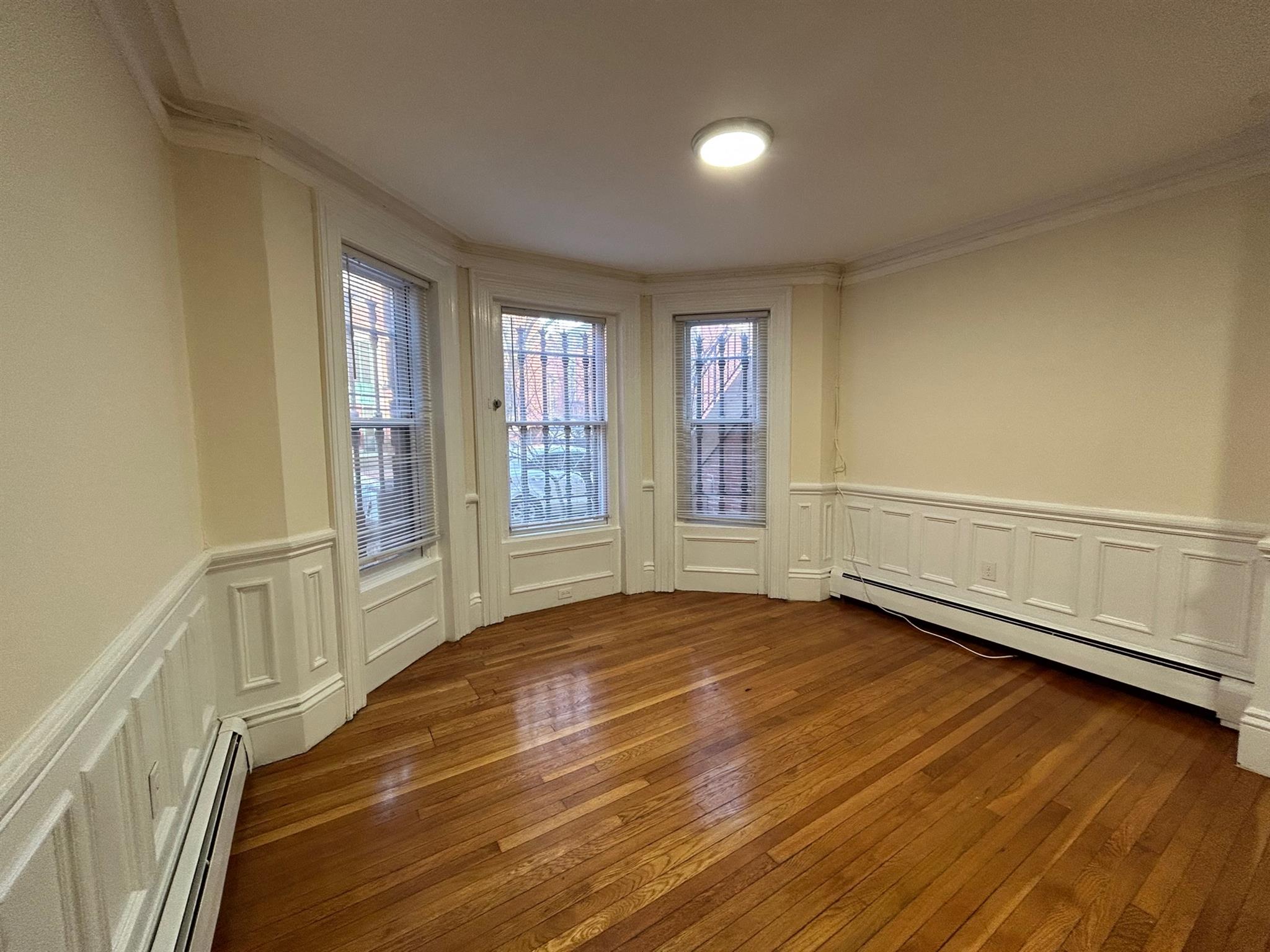2 bed, 1 bath apartment for rent at 16 Yarmouth St Unit 2A, Back Bay — photo 14 of 16
