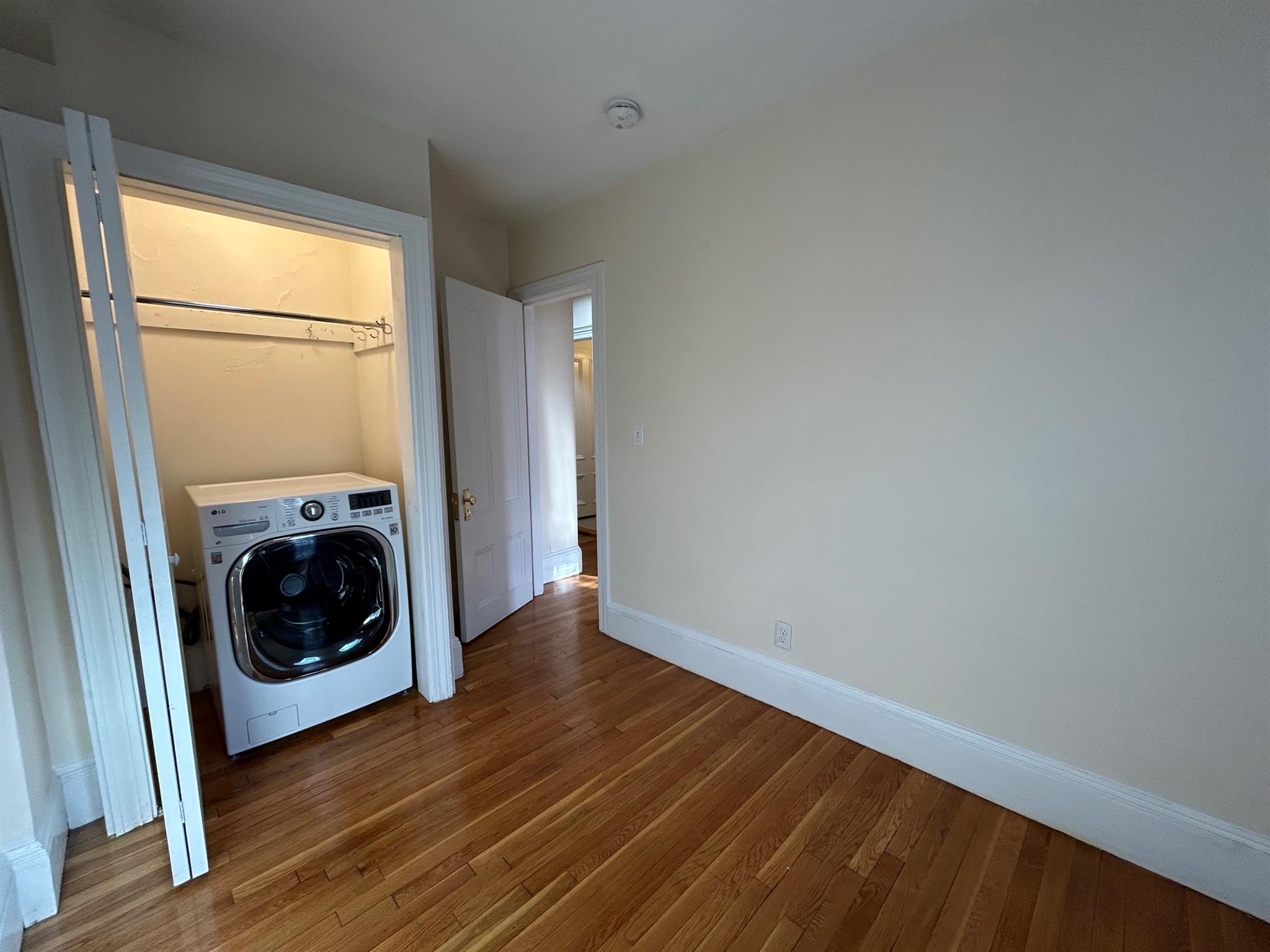 2 bed, 1 bath apartment for rent at 16 Yarmouth St Unit 2A, Back Bay — photo 10 of 16