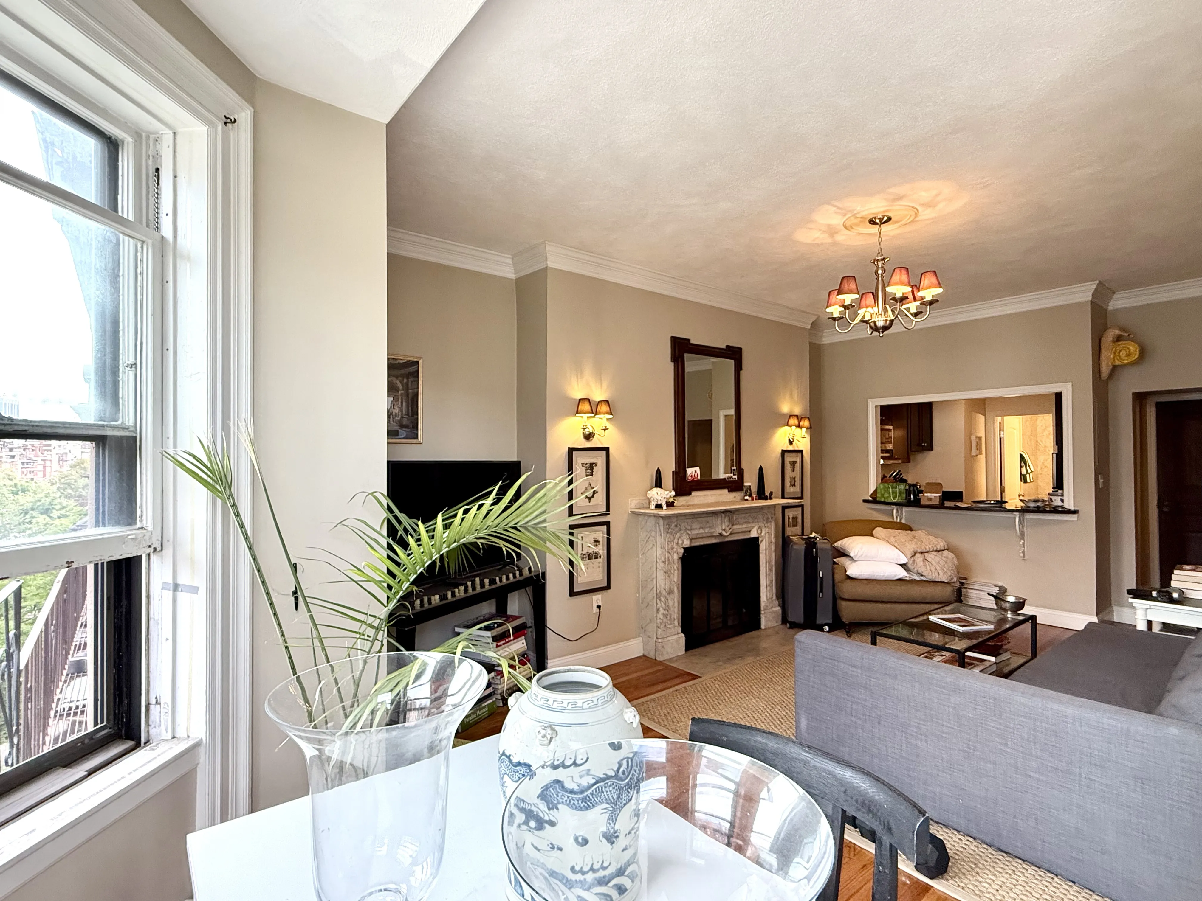 185 Beacon St, Back Bay