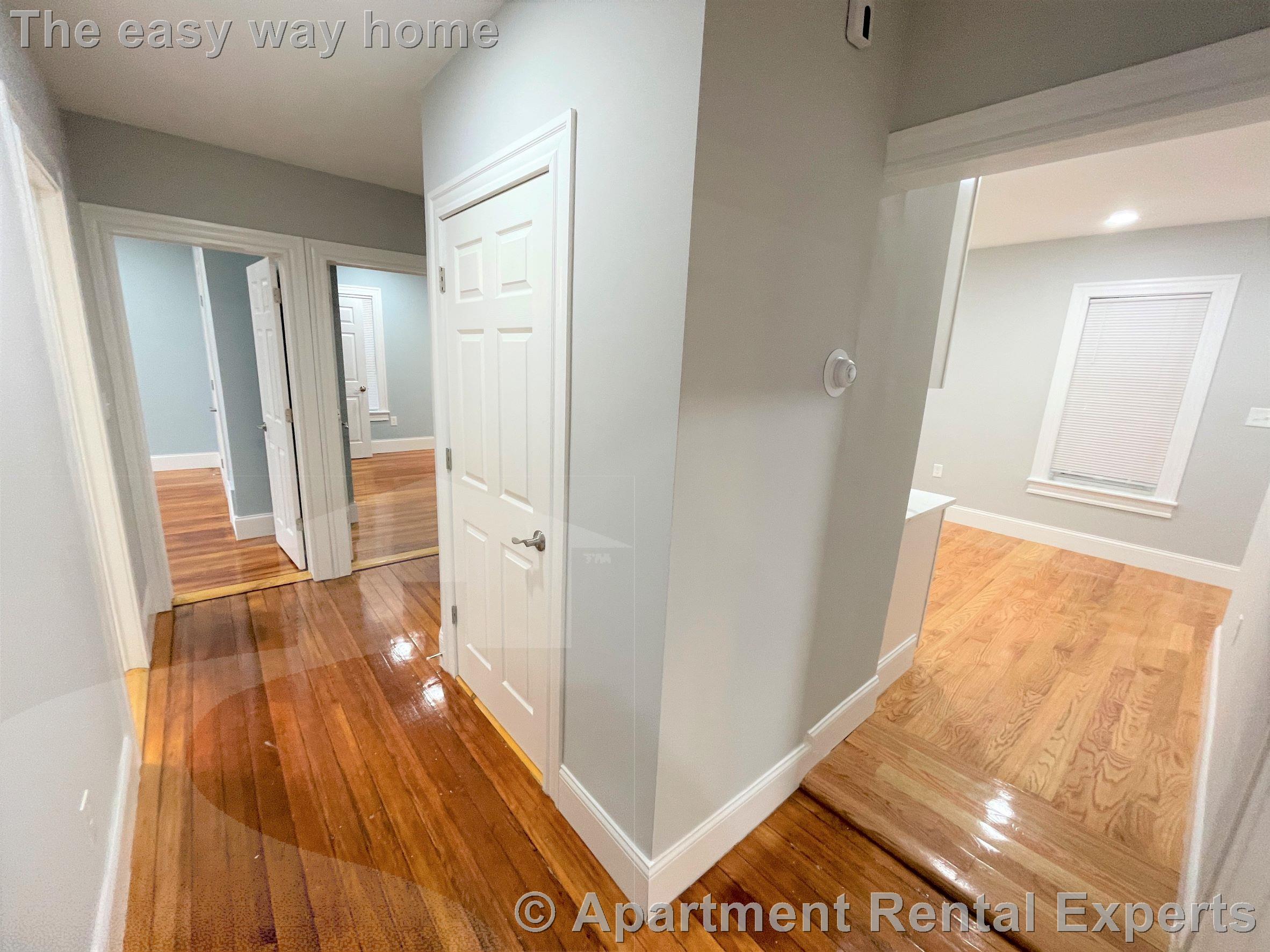 3 Mossland St, Porter Square