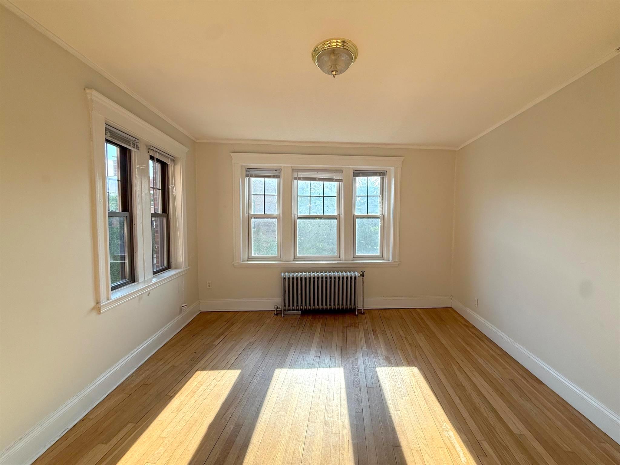 1558 Massachusetts Ave, Neighborhood Nine