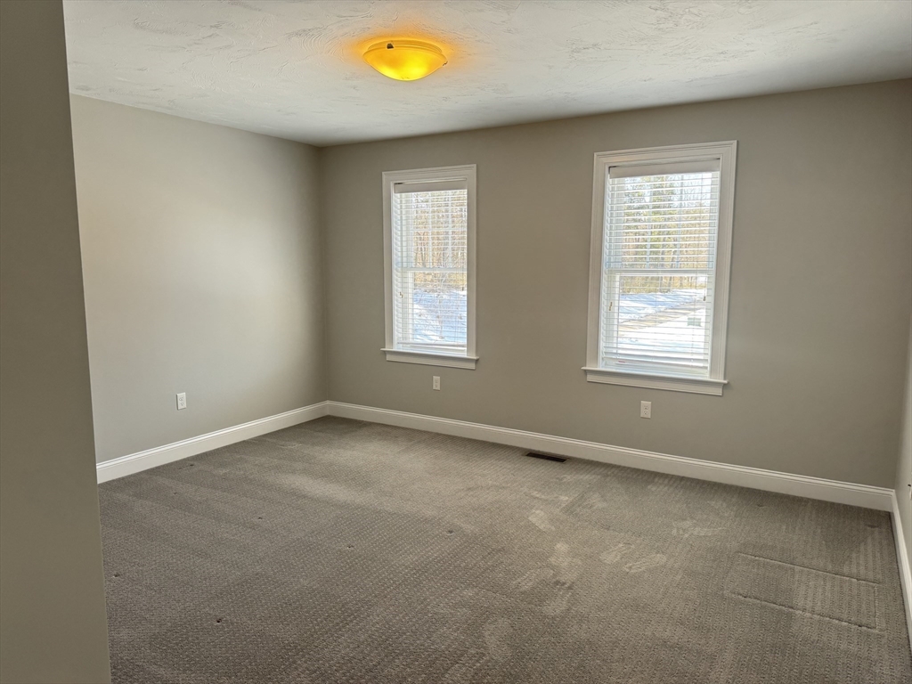 290 Thompson St, Middleboro