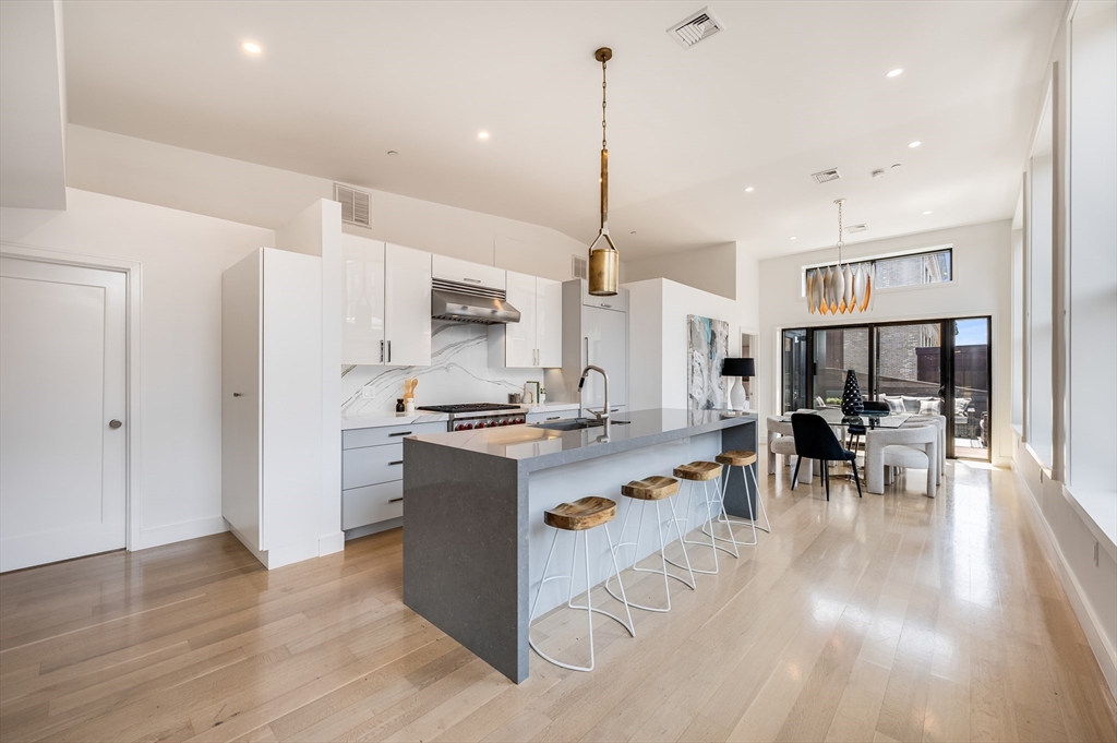 355 Congress, South Boston