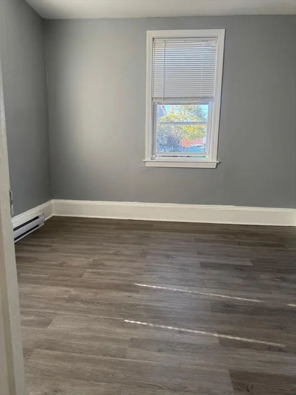 168 Warren Ct, Lowell