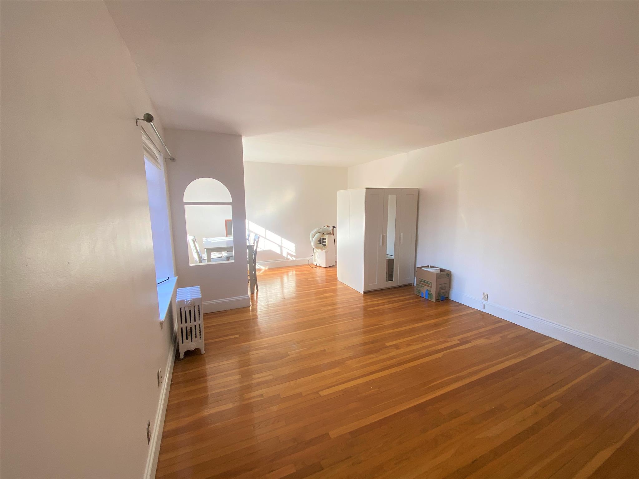 Studio bed, 1 bath apartment for rent at 285 Harvard St Unit 4, Central Square — photo 6 of 14