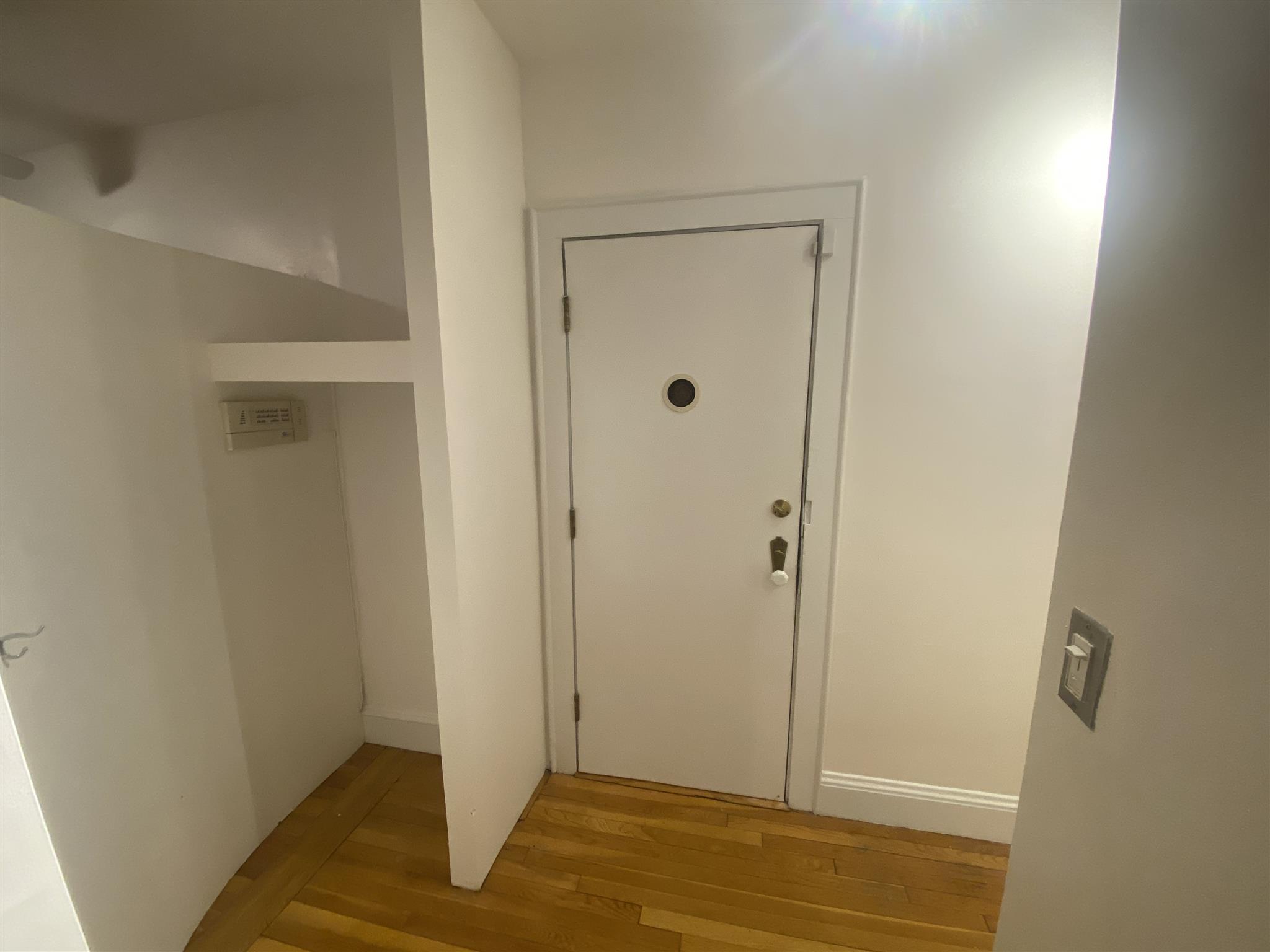 Studio bed, 1 bath apartment for rent at 285 Harvard St Unit 4, Central Square — photo 8 of 14