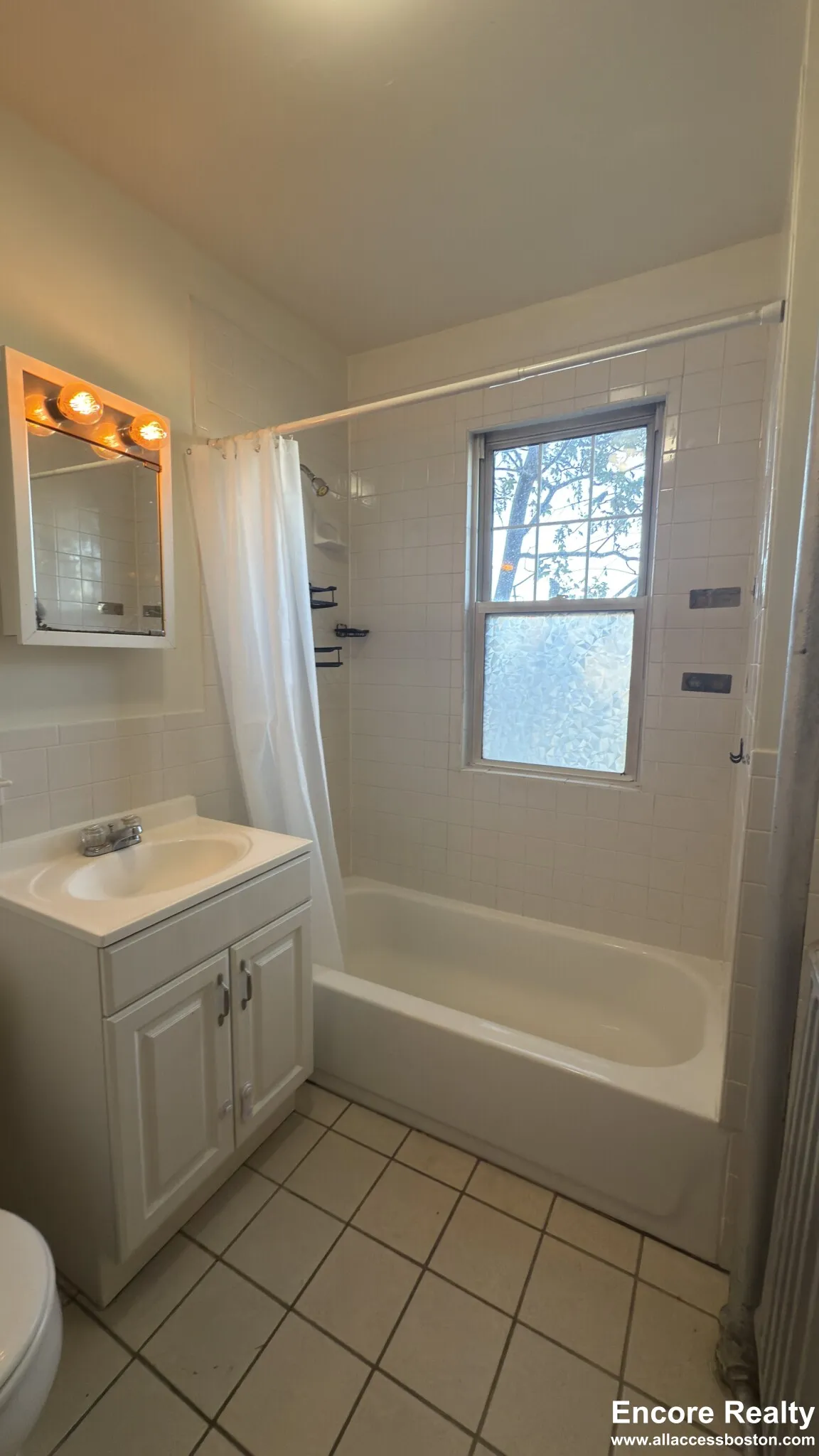 155 Summer St, Spring Hill