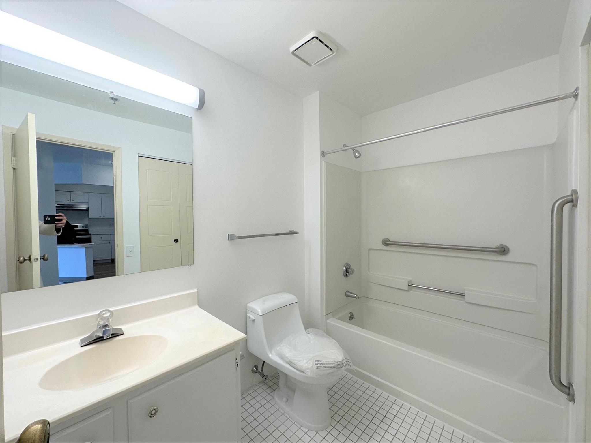 2 bed, 1 bath apartment for rent at 36 Dartmouth St Unit 1121, Malden — photo 4 of 16