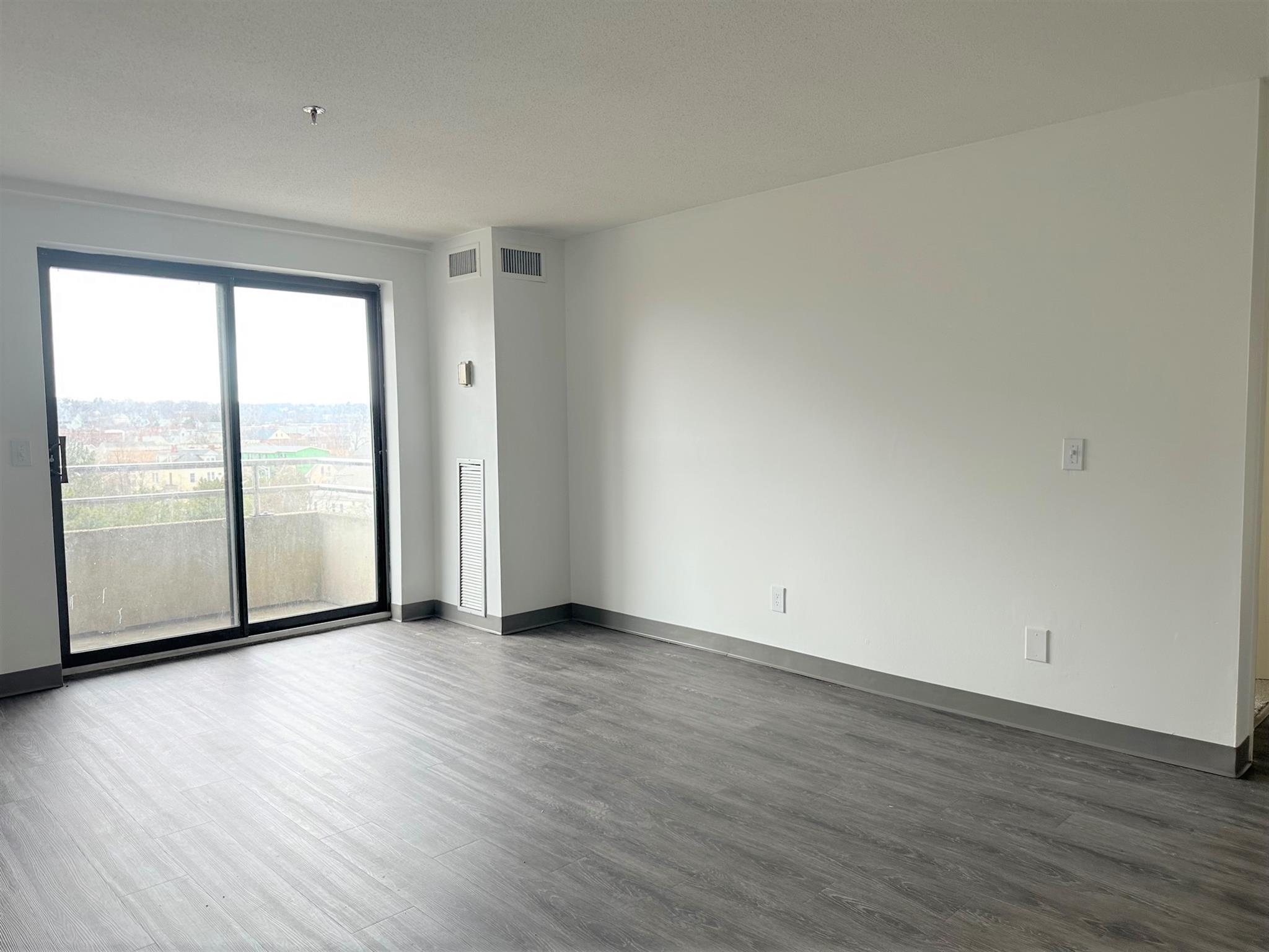 1 bed, 1 bath apartment for rent at 520 Main St Unit 608, Malden — photo 4 of 7