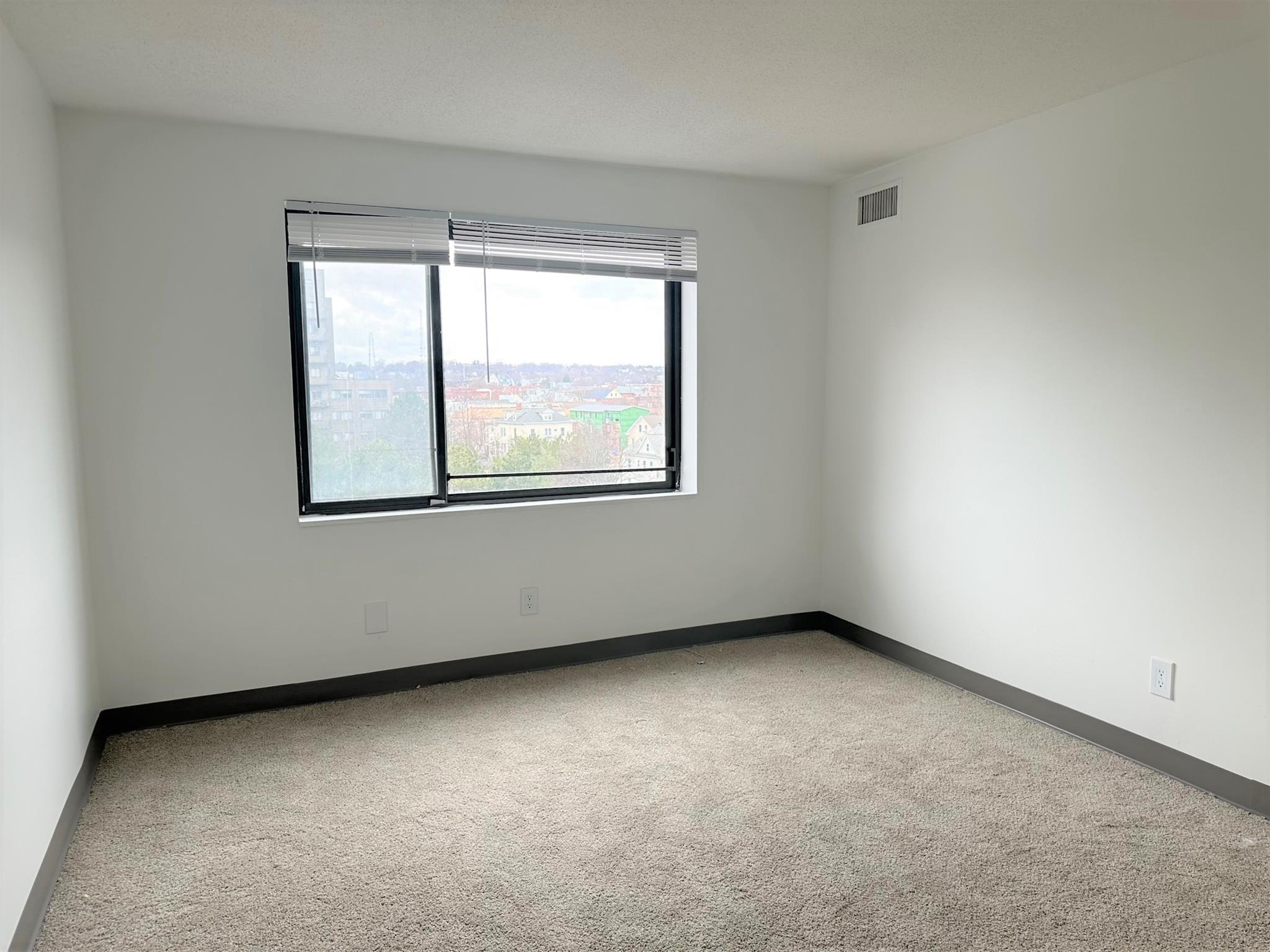 1 bed, 1 bath apartment for rent at 520 Main St Unit 608, Malden — photo 5 of 7