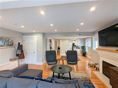 20 Carver Road East, Watertown