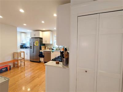 20 Carver Road East, Watertown