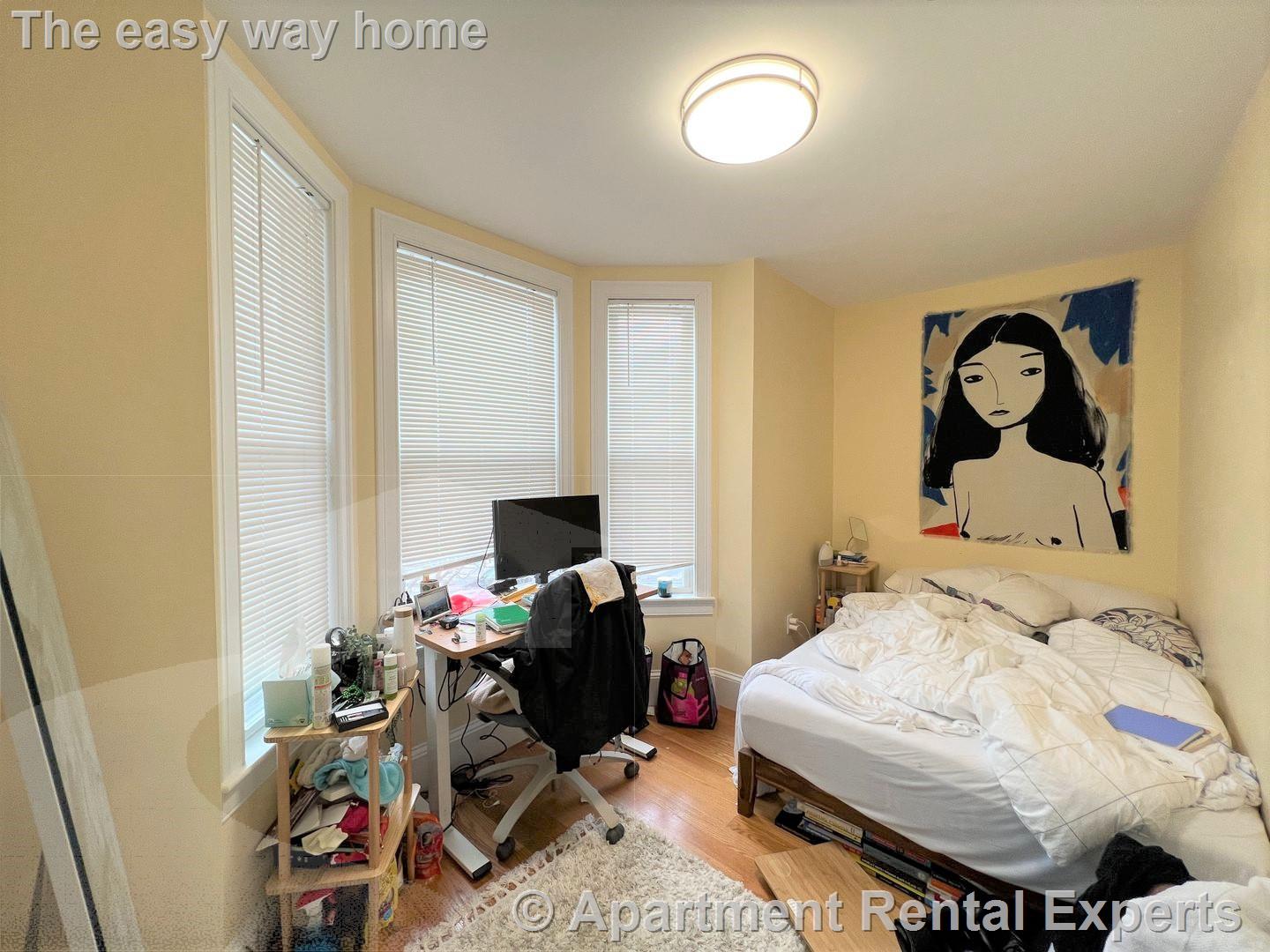 183 River St, Central Square