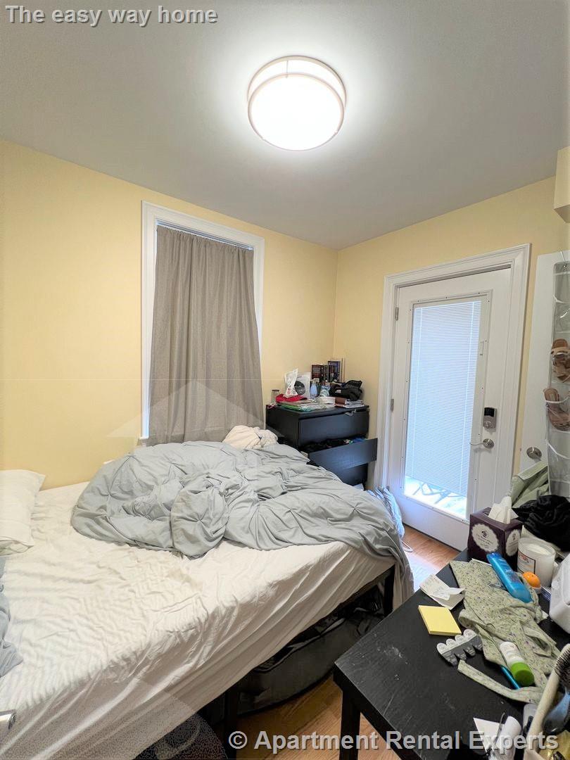 183 River St, Central Square